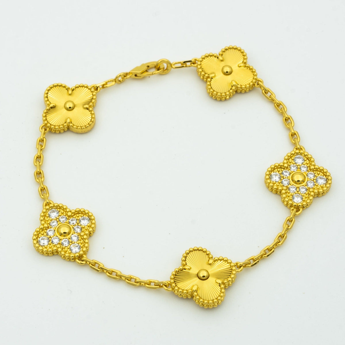 [Kaelin Vow] CLOVER 5 MOTIF LASER BRACELET COLLECTION