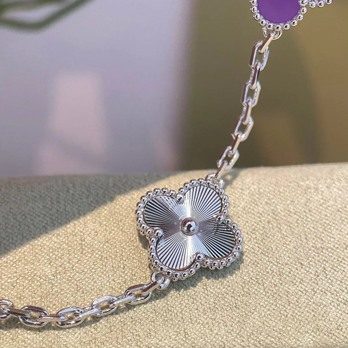 [Kaelin Vow] CLOVER 5 MOTIF VIOLET BRACELET COLLECTION