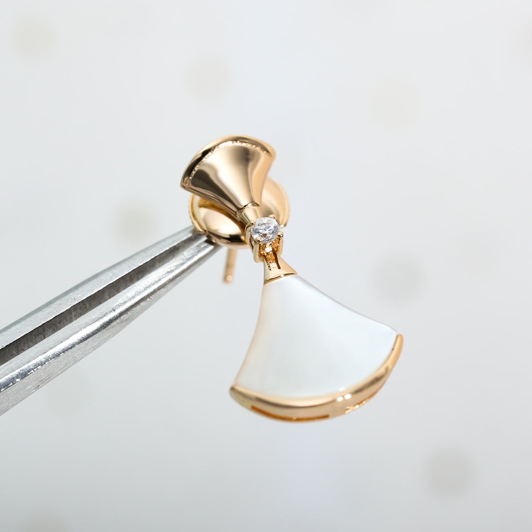 [Kaelin Vow]DREAM MOP PINK GOLD EARRINGS
