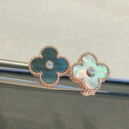 [Kaelin Vow]CLOVER MEDIUM 1 MOTIFS GRAY MOP  DIAMOND EARRINGS