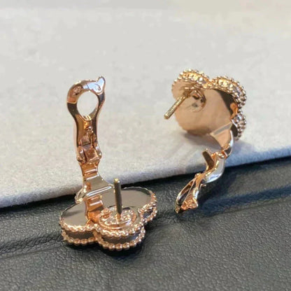 [Kaelin Vow]CLOVER MEDIUM 1 MOTIFS GRAY MOP  DIAMOND EARRINGS