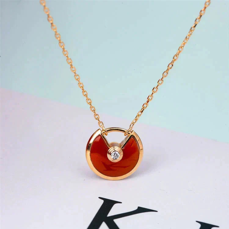 [Kaelin Vow]AMULETTE GOLD CARNELIAN ONYX NECKLACE