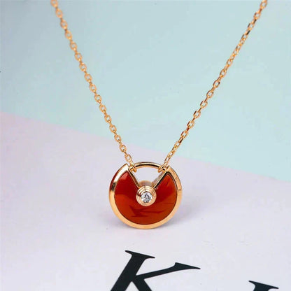 [Kaelin Vow]AMULETTE GOLD CARNELIAN ONYX NECKLACE