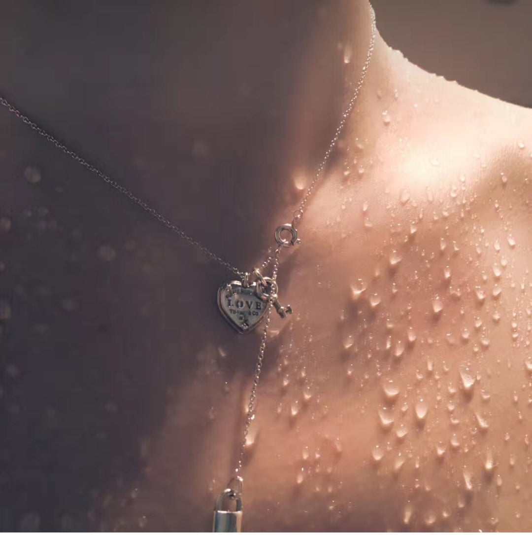 [Kaelin Vow]KEY AND HEART SILVER NECKLACE