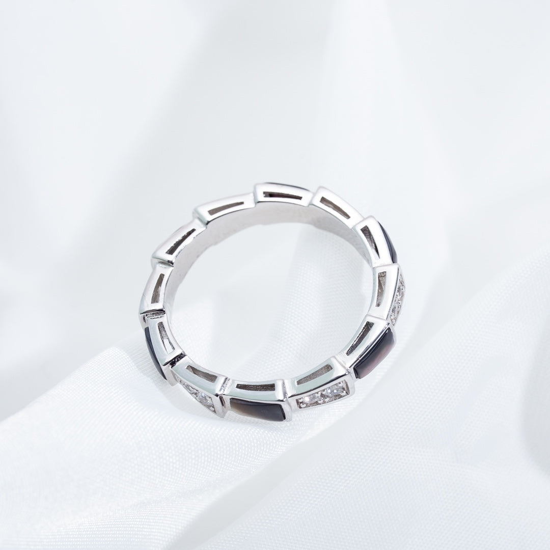 [Kaelin Vow]SERPENTI RING SILBER DIAMANT SCHWARZ PERLMUTT 3MM