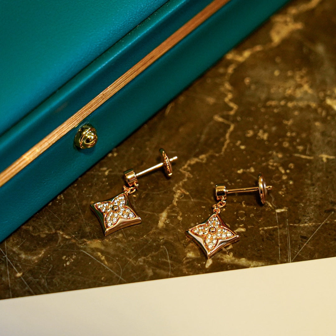 [Kaelin Vow]STAR DIAMONDS EARRINGS GOLD