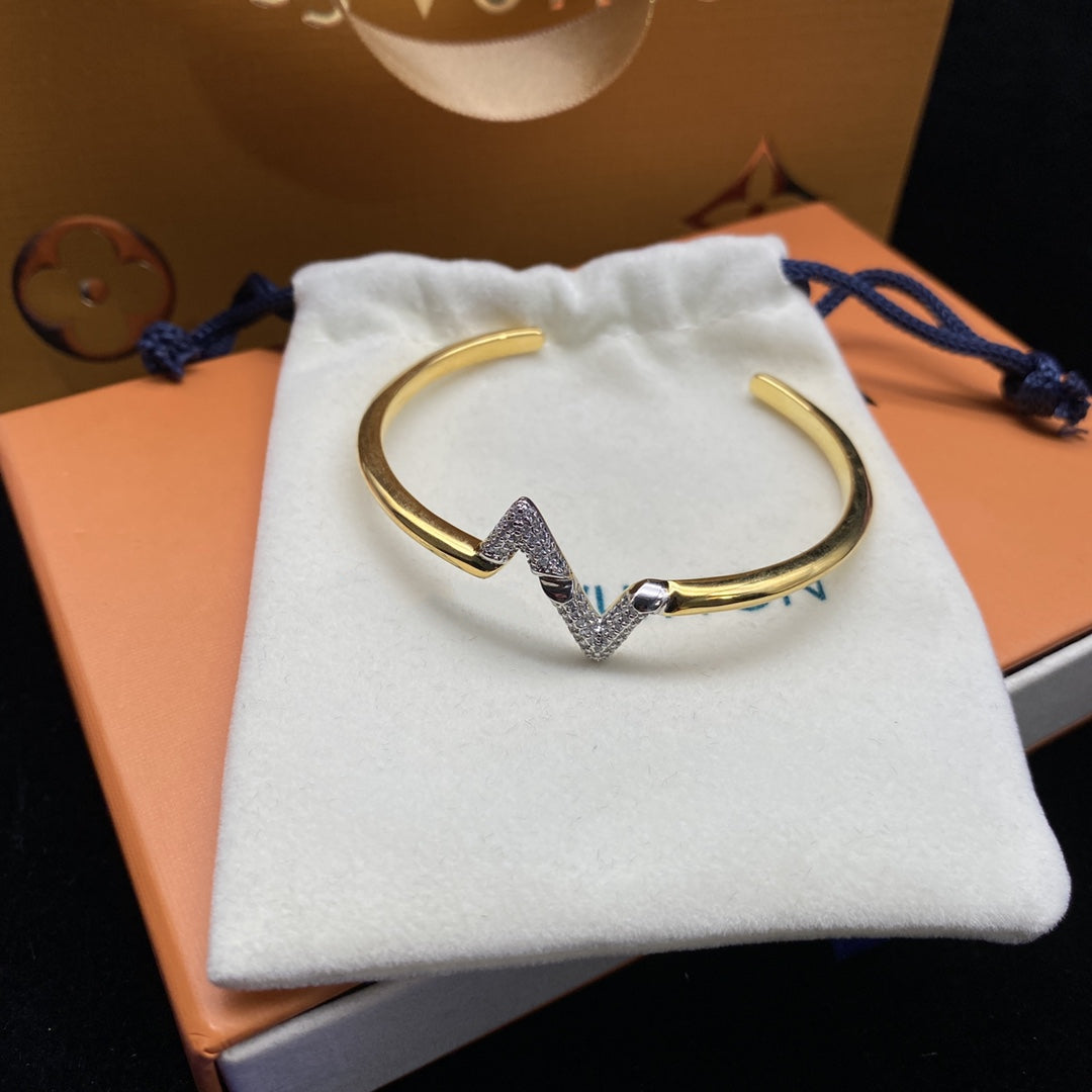 [Kaelin Vow]VOLTE UPSITE DOWN DIAMOND GOLD OPEN BRACELET