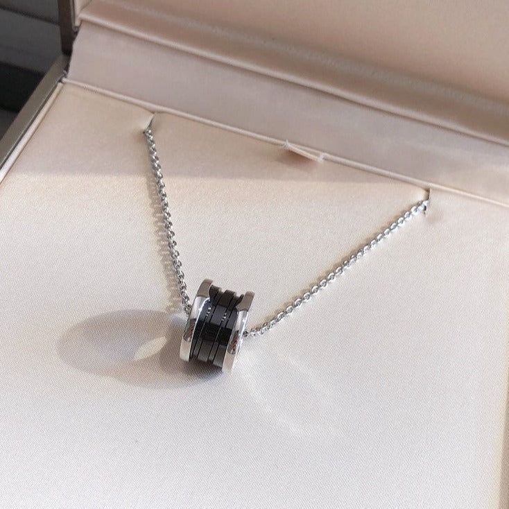 [Kaelin Vow]ZERO 1 BLACK CERAMIC SILVER NECKLACE