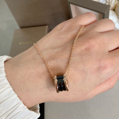 [Kaelin Vow]ZERO 1 BLACK CERAMIC PINK GOLD NECKLACE