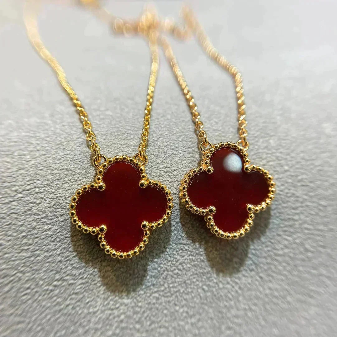 [Kaelin Vow]CLOVER 15MM CARNELIAN SINGLE FLOWER NECKLACE