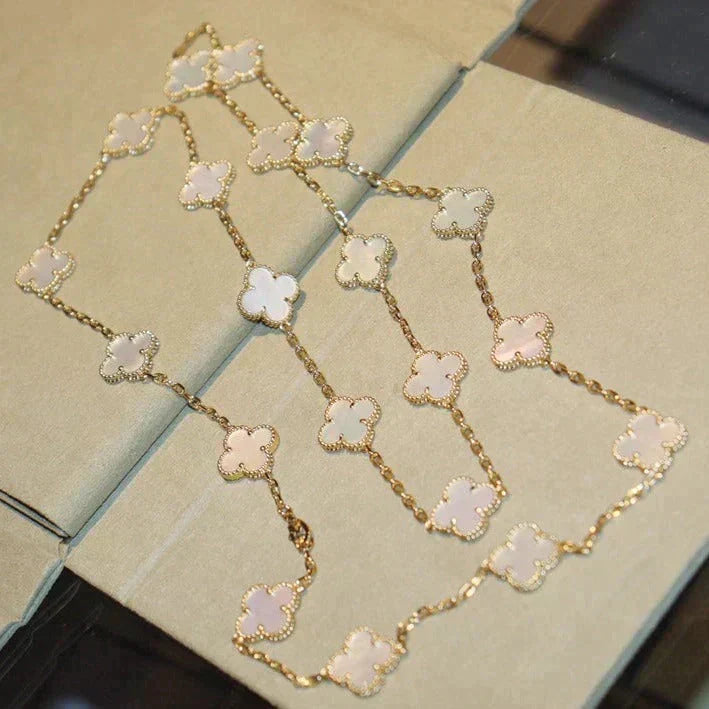 [Kaelin Vow]CLOVER 20 MOTIFS WHITE MOP NECKLACE