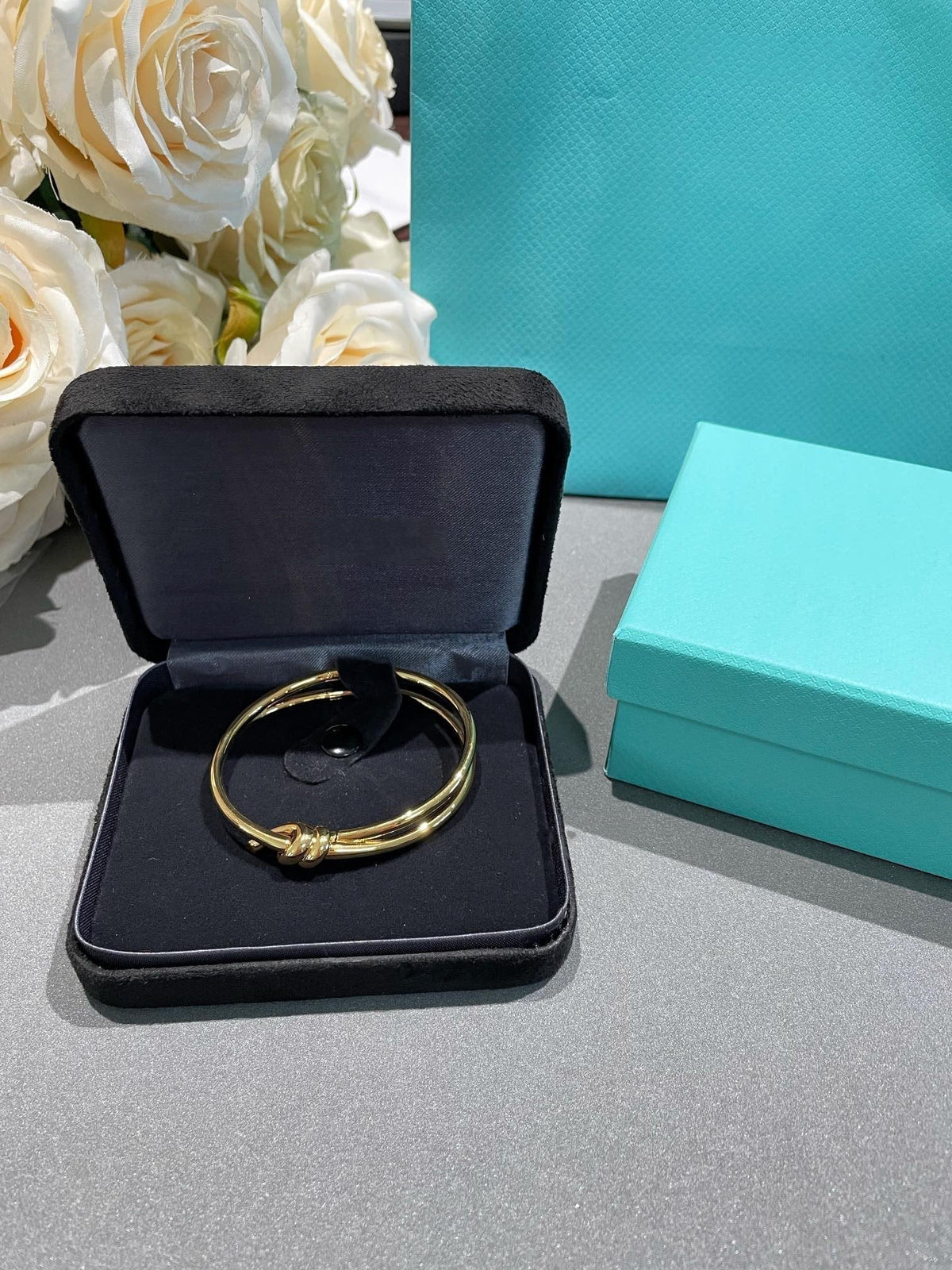 [Kaelin Vow]KNOTEN-ARMBAND AUS GOLD, DOPPELREIHIG