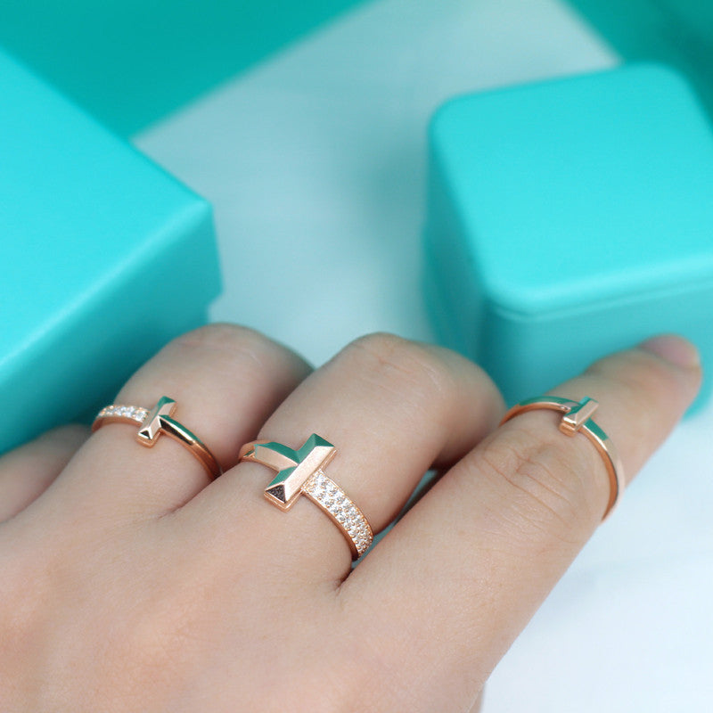 [Kaelin Vow]T1 NARROW DIAMOND PINK GOLD RING