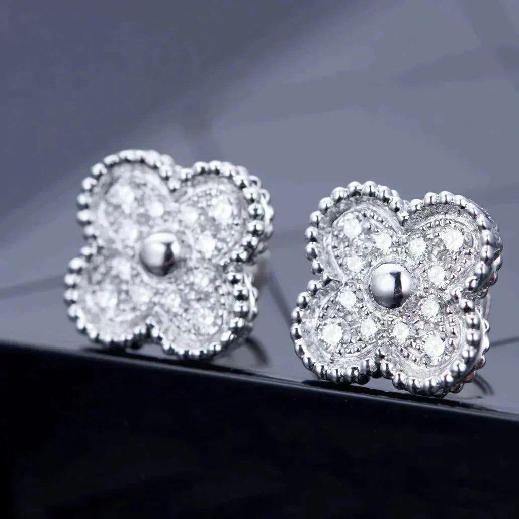 [Kaelin Vow]CLOVER 1 MOTIFS DIAMOND STUD EARRINGS SILVER