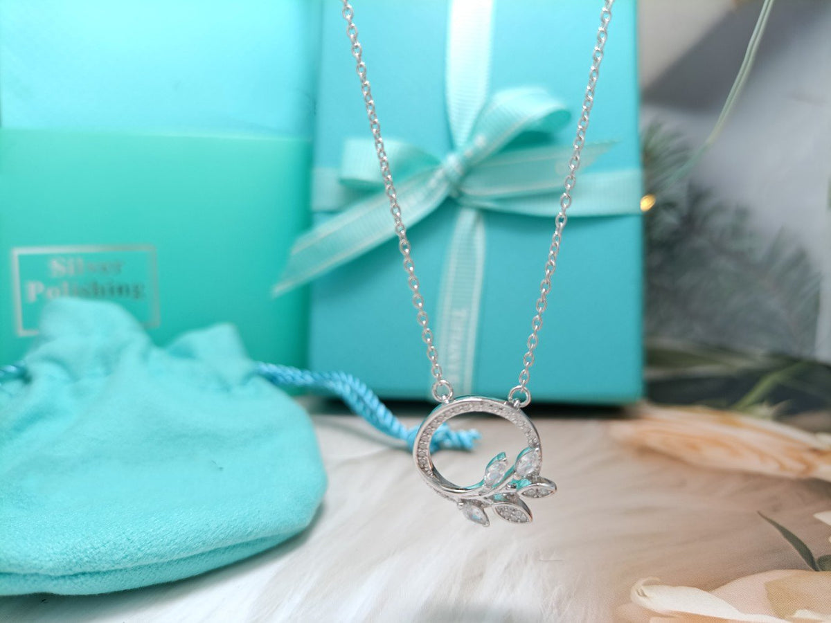 [Kaelin Vow]DIAMOND VINE CIRCLE PENDANT PLATINUM NECKLACE