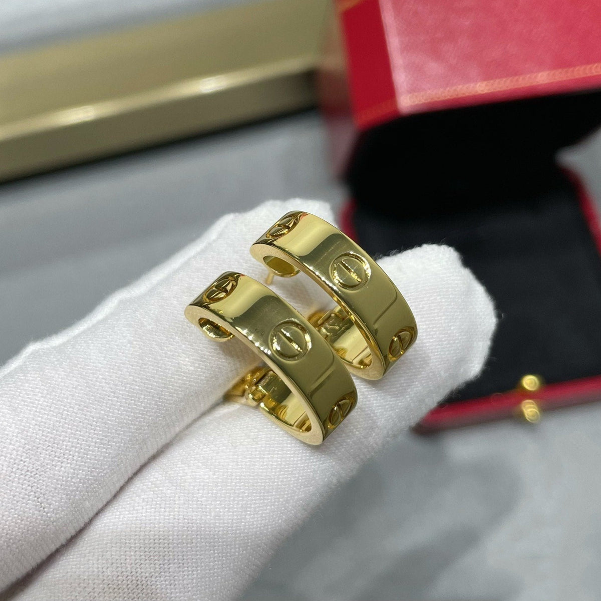 [Kaelin Vow] LOVE 5,5-MM-OHRRINGE