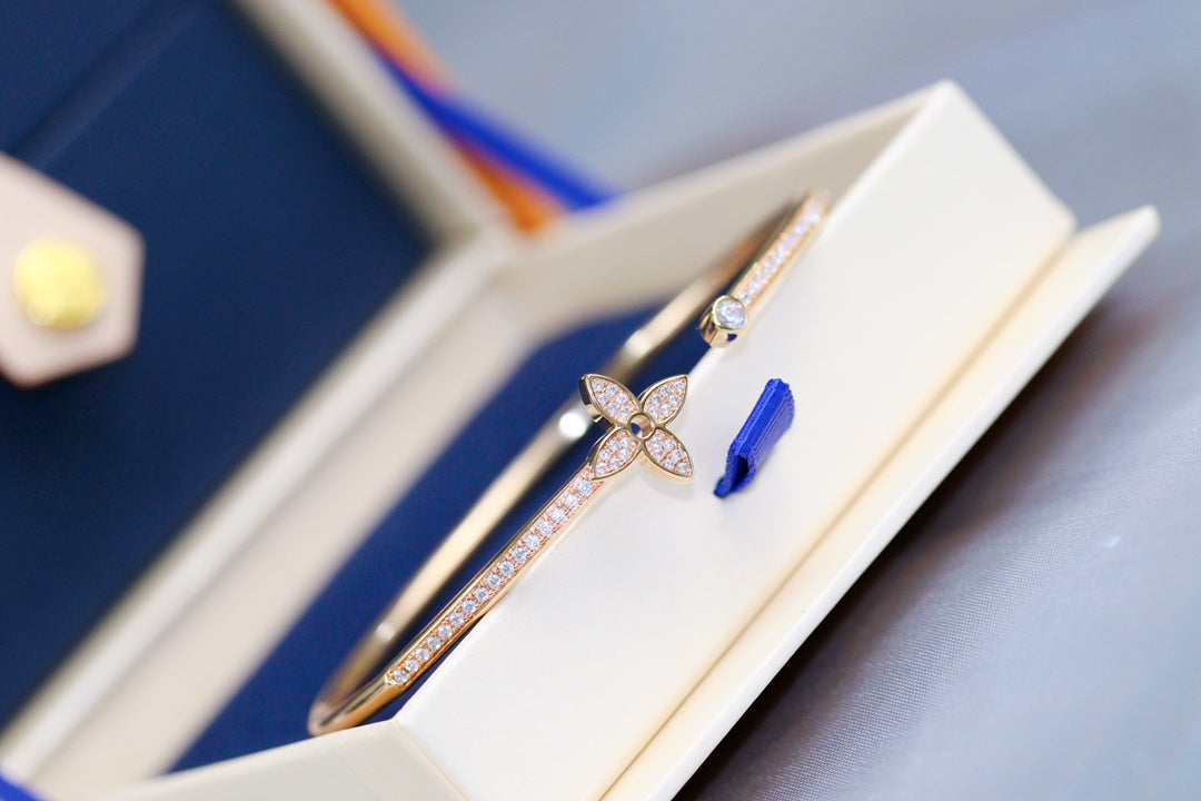 [Kaelin Vow]IDYLLE PINK GOLD OPEN BRACELET DIAMOND PAVED