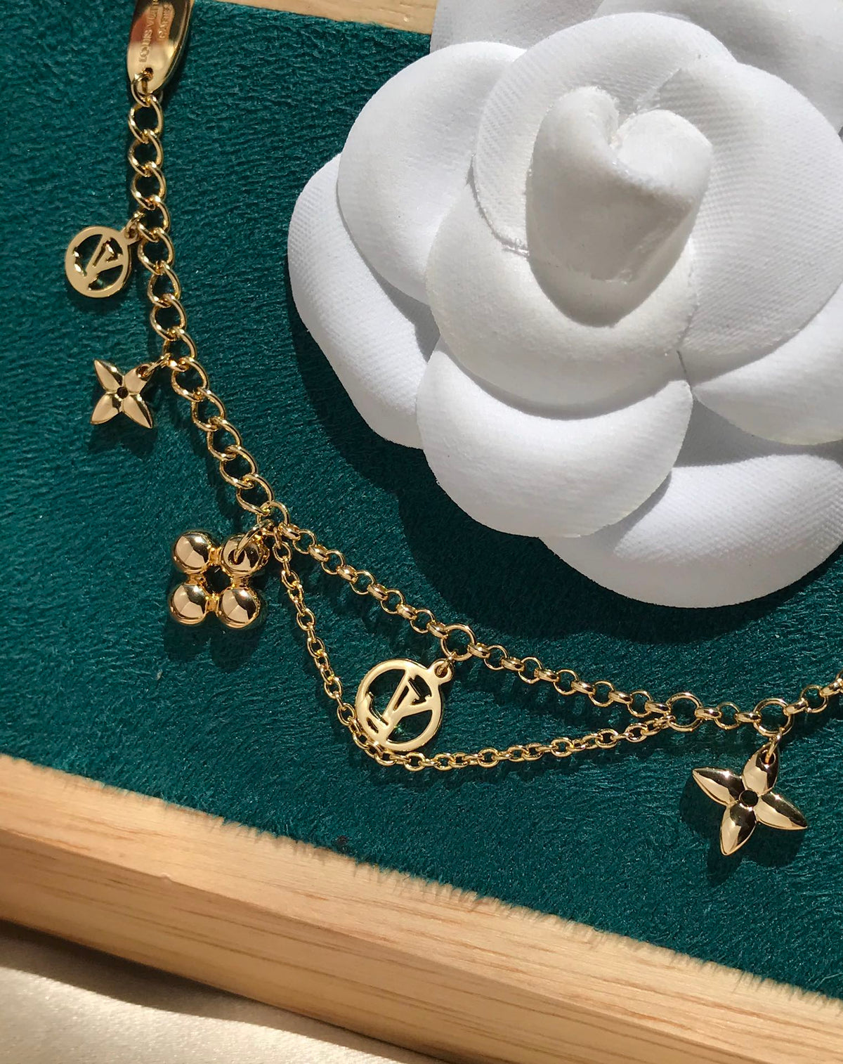 [Kaelin Vow]BLOOMING PINK GOLD MOP BRACELET