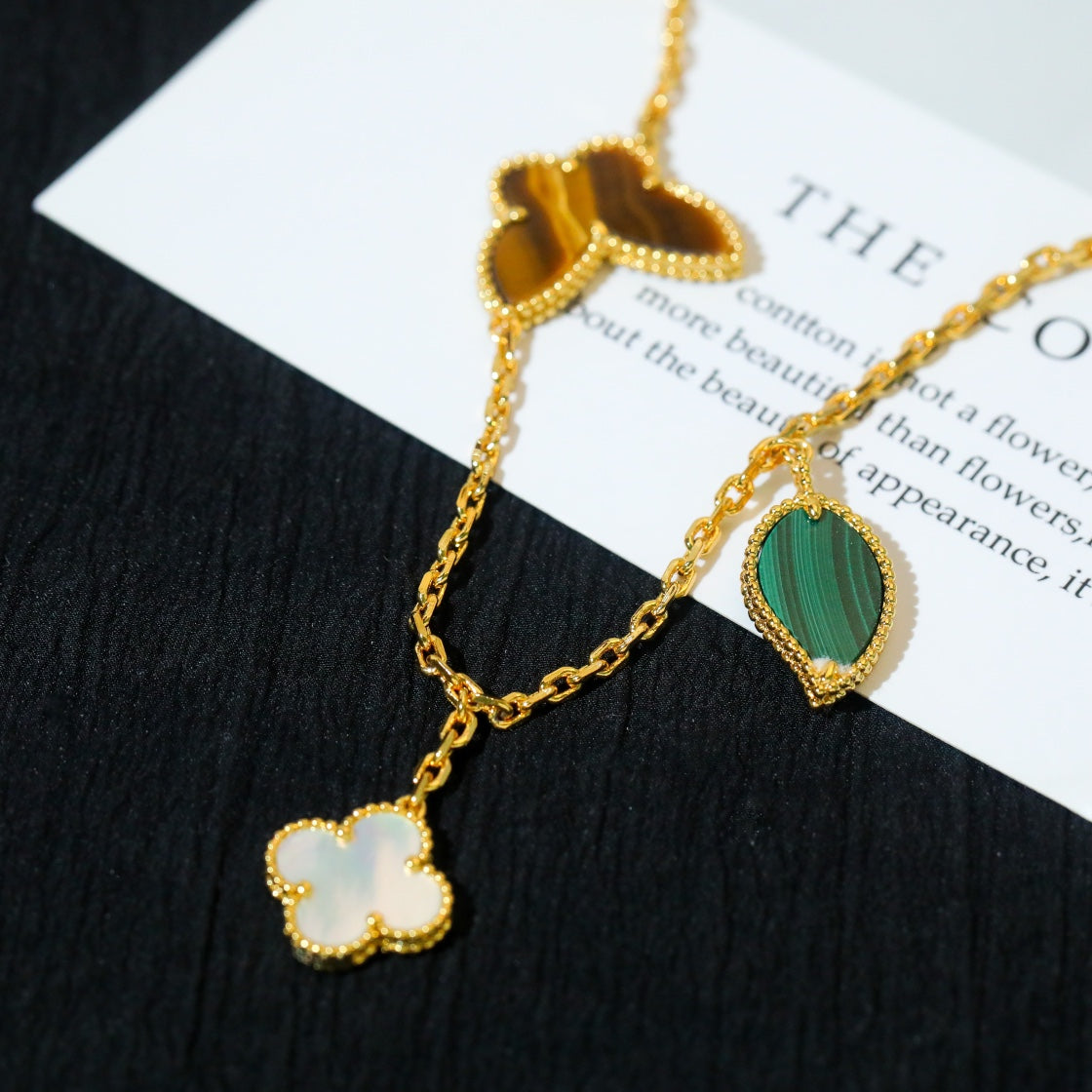 [Kaelin Vow]LUCKY SPRING 5 MOTIF GOLD BRACELET