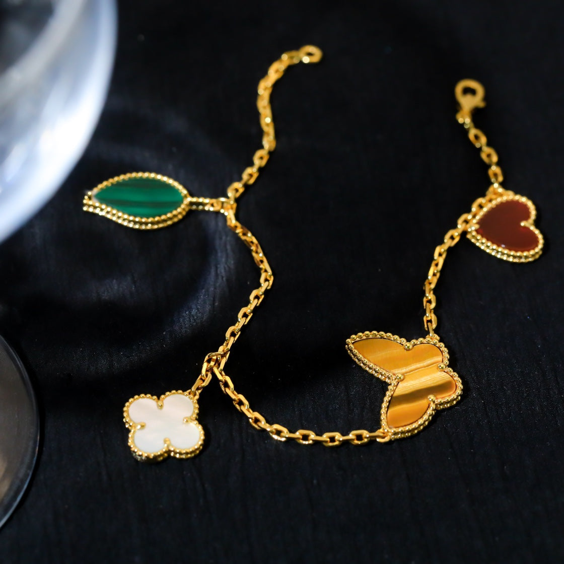 [Kaelin Vow]LUCKY SPRING 5 MOTIF GOLD BRACELET
