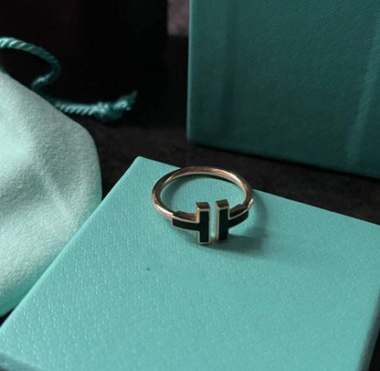 [Kaelin Vow]T SMALL ONYX PINK GOLD RING