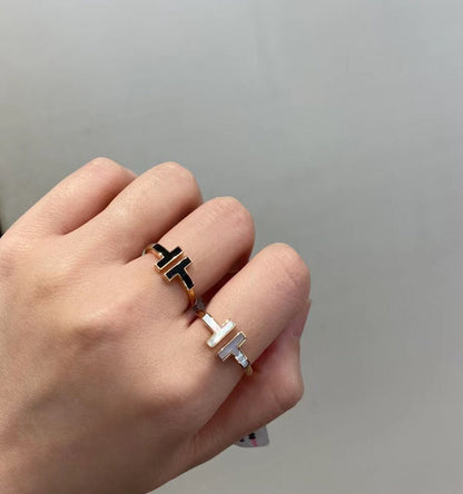 [Kaelin Vow]T SMALL ONYX PINK GOLD RING