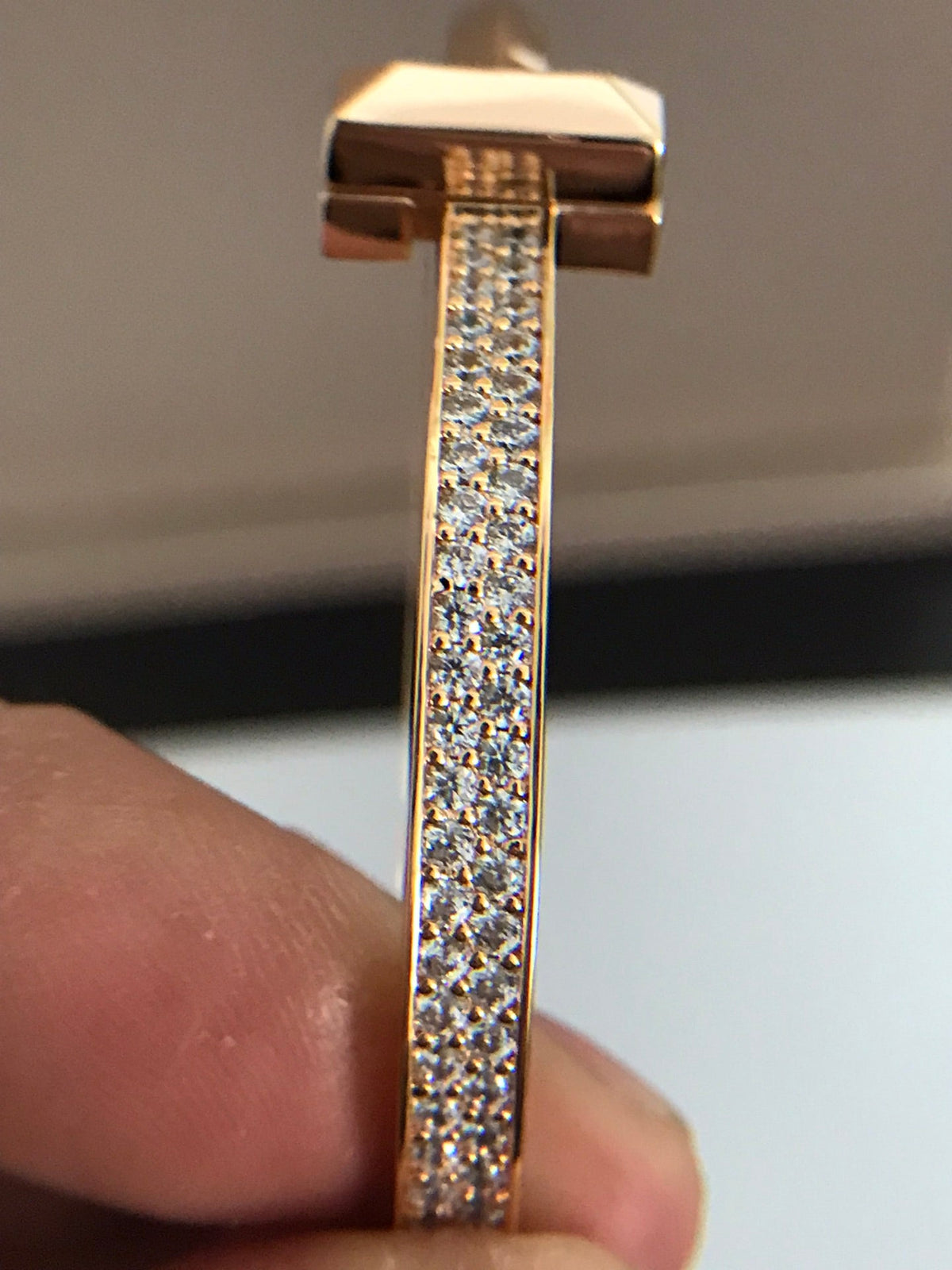 [Kaelin Vow]T1 WIDE DIAMOND HINGED BANGLE PINK GOLD