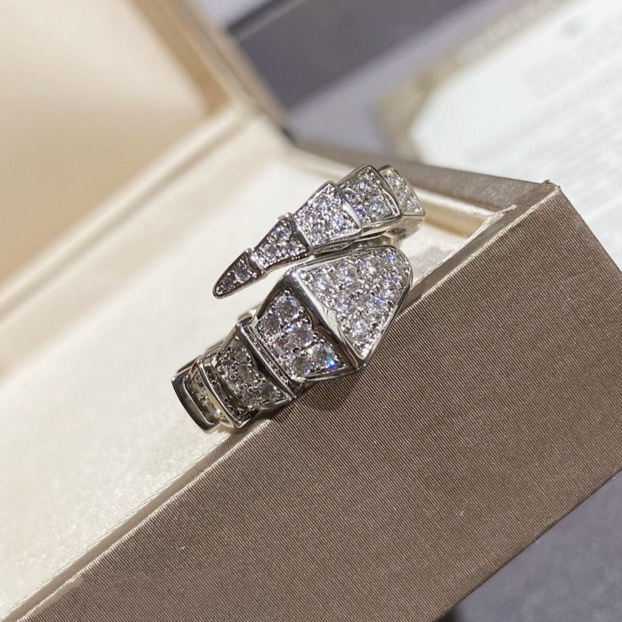 [Kaelin Vow]SERPENTI GROSSER RING SILBER DIAMANTBESETZT