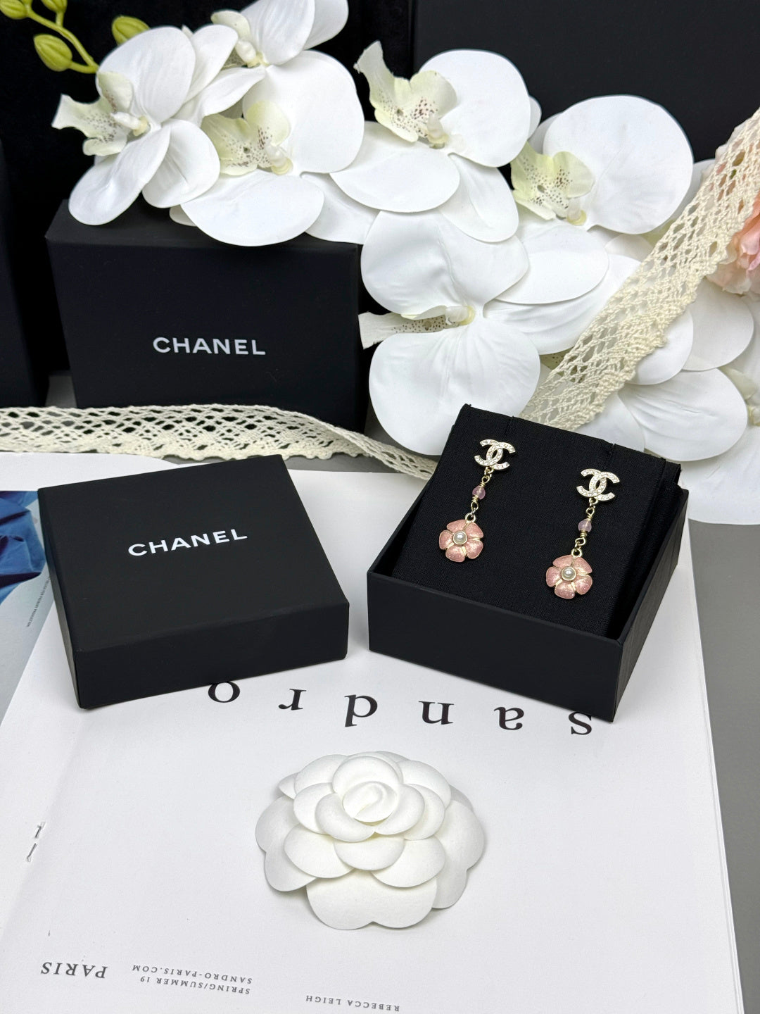 [Kaelin Vow]26C Pink Camellia Enamel Pendant with Double C Earrings