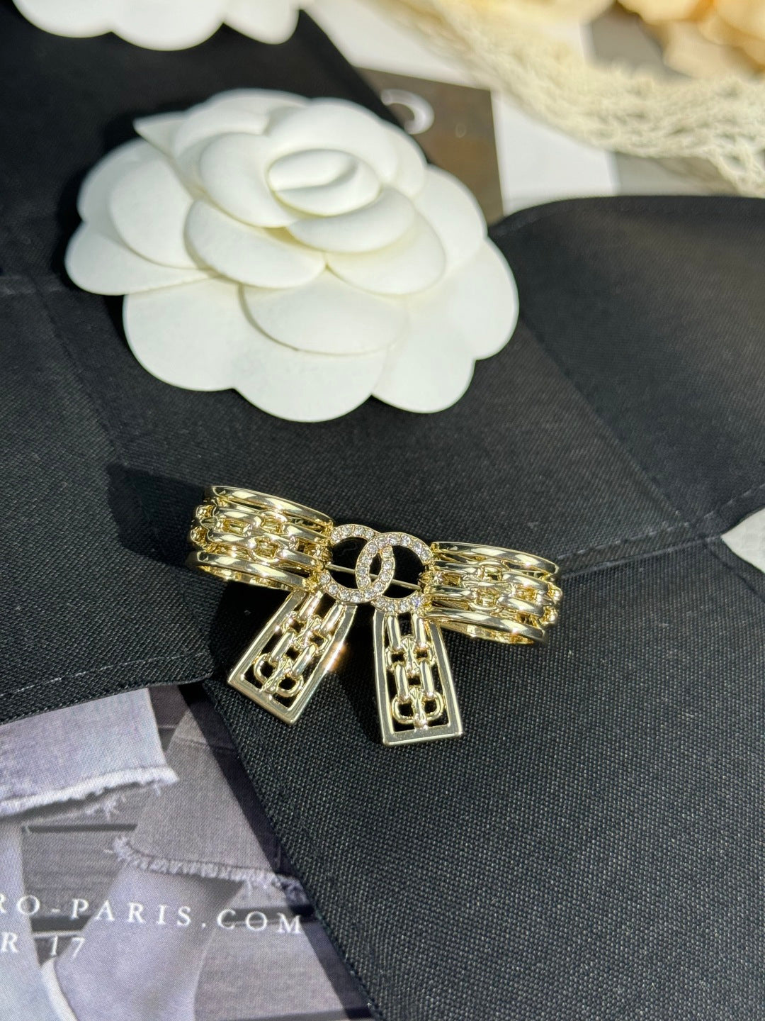 [Kaelin Vow]25K Hollow Bow Brooch