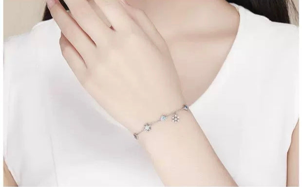 Schneeflockenarmband