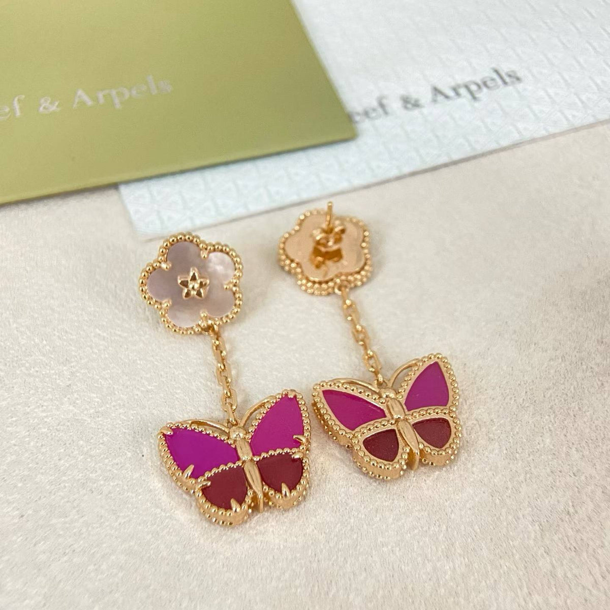 [Kaelin Vow]ROSE QUARTZ TWO‑FLOWER BUTTERFLY DROP EARRINGS