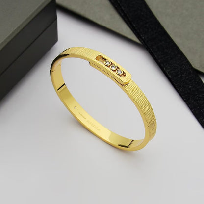 [Kaelin Vow]Move Noa Ciselé bangle