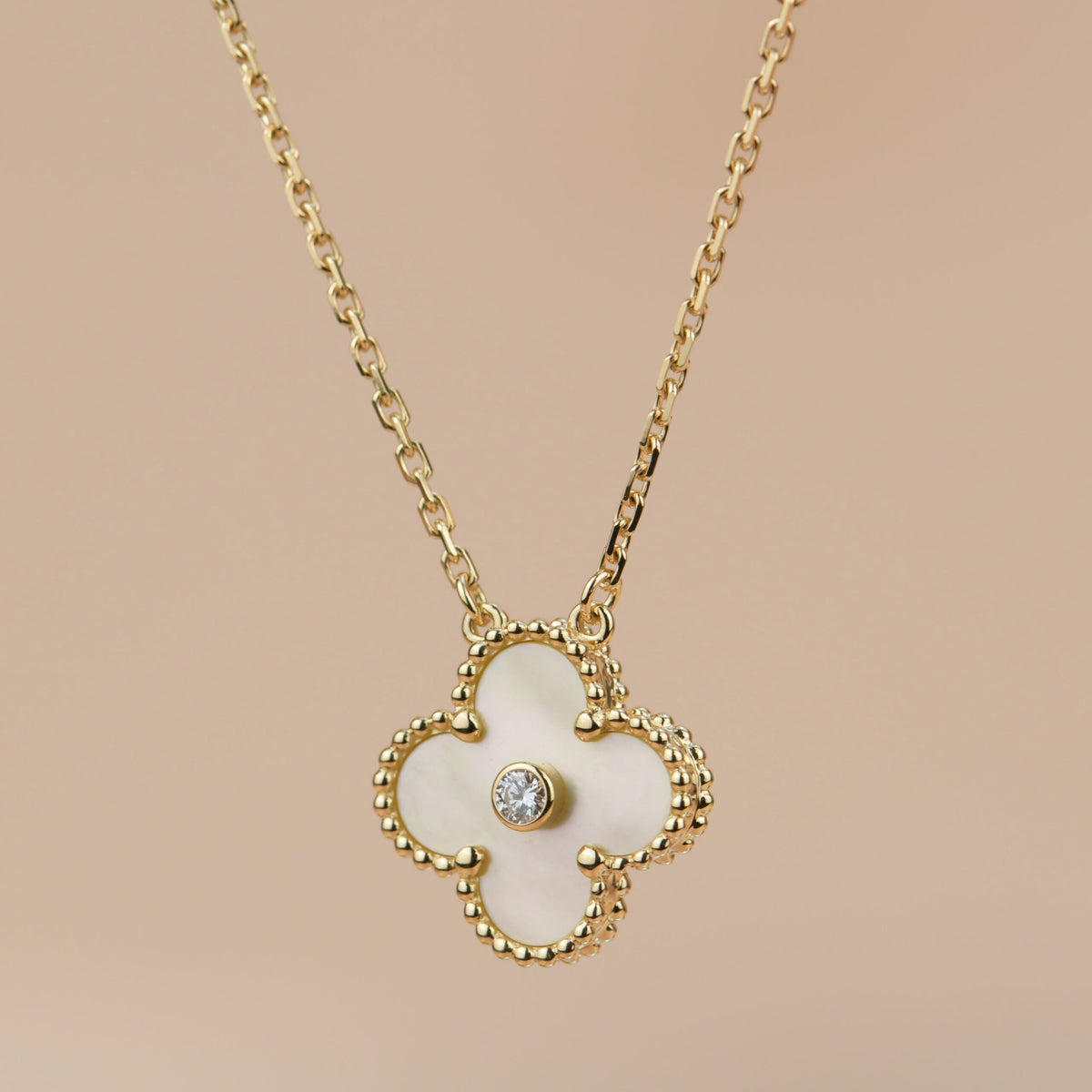 [Kaelin Vow]CLOVER 15MM DIAMOND GOLD MOTHER OF PEARL NECKLACE