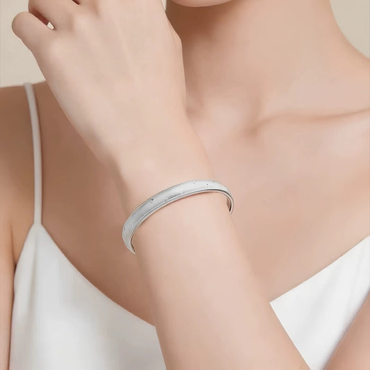 Glänzendes Armband aus 925er Silber, offen