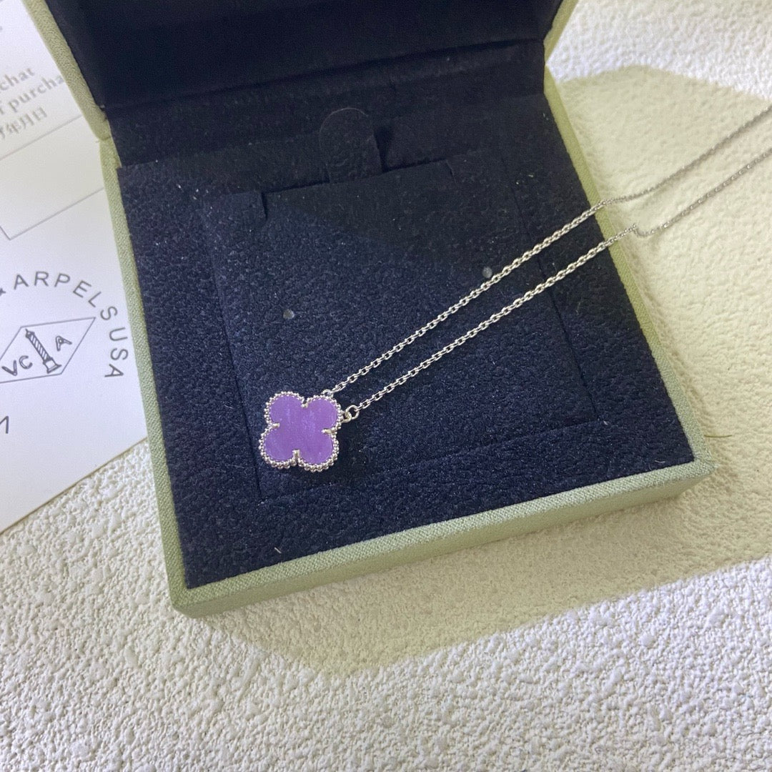 [Kaelin Vow Jewelry]CLOVER 15MM  PURPLE VIOLET NECKLACE