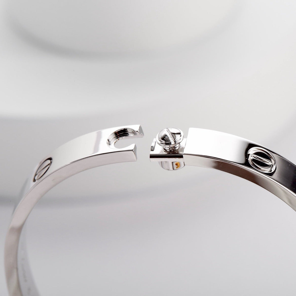 [Kaelin Vow] LIEBESARMBAND 6,1 MM OHNE DIAMANTEN