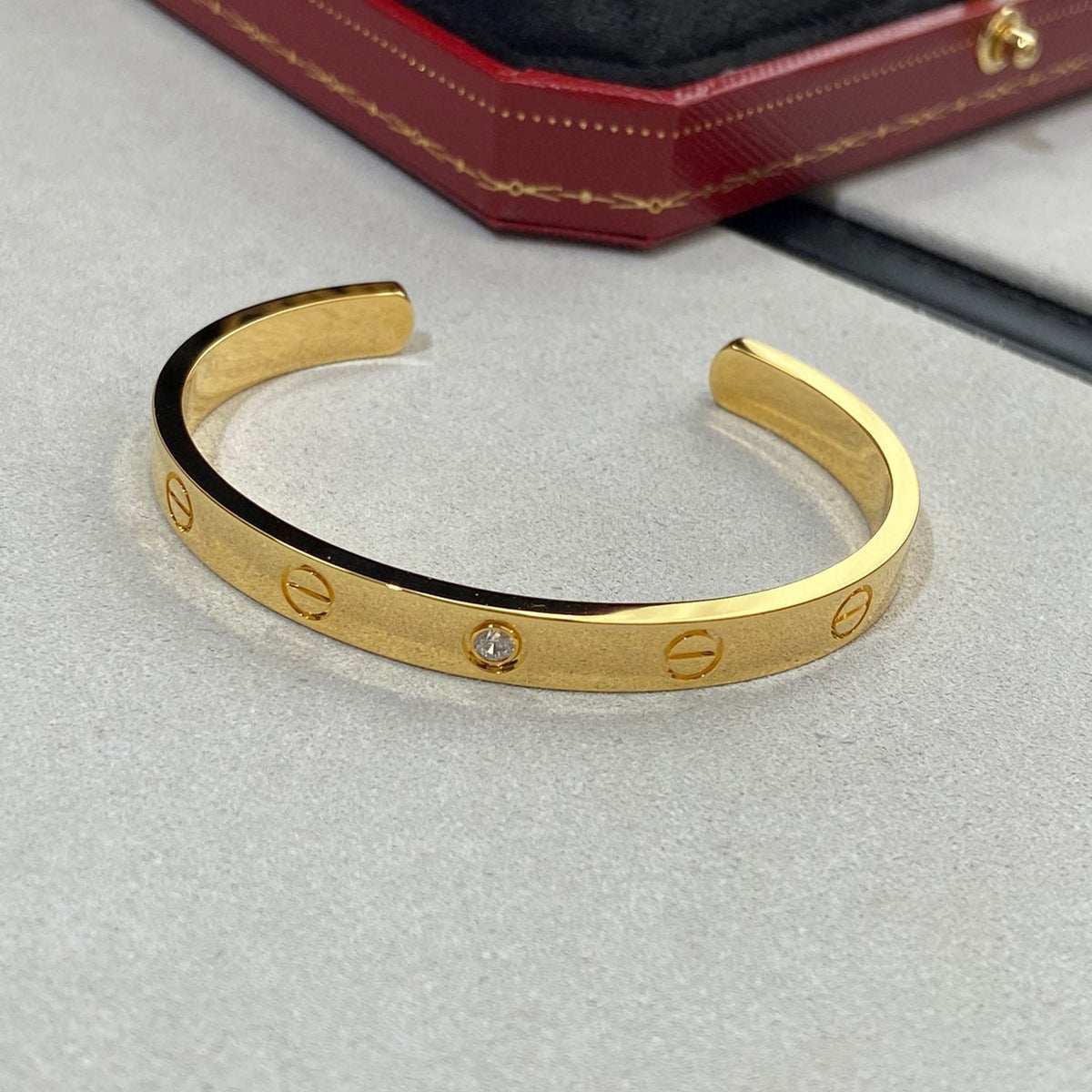[Kaelin Vow] LOVE-ARMBAND 6,1 MM 1 DIAMANT OFFENER REIF