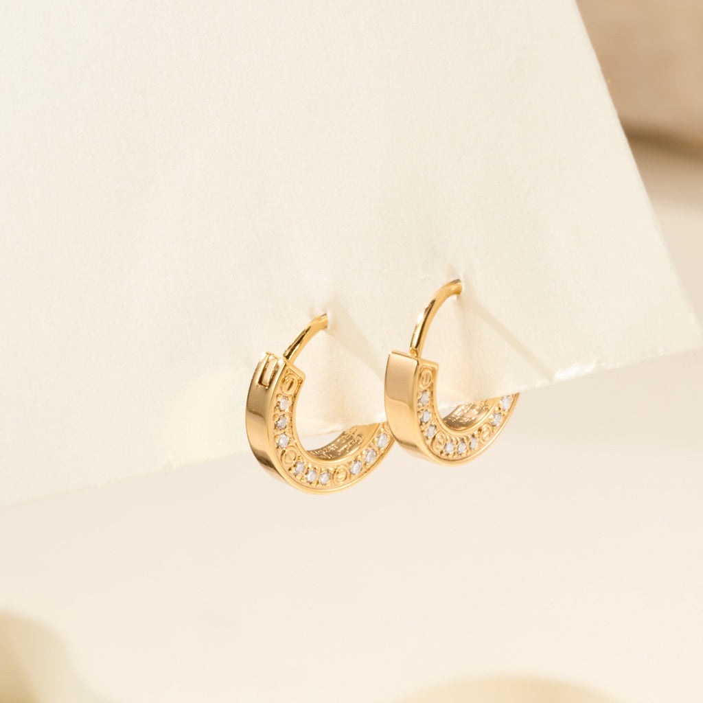 [Kaelin Vow]LOVE DIAMOND EARRINGS
