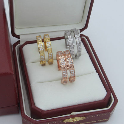 [Kaelin Vow]LOVE EARRINGS 3.6MM DIAMOND PAVED