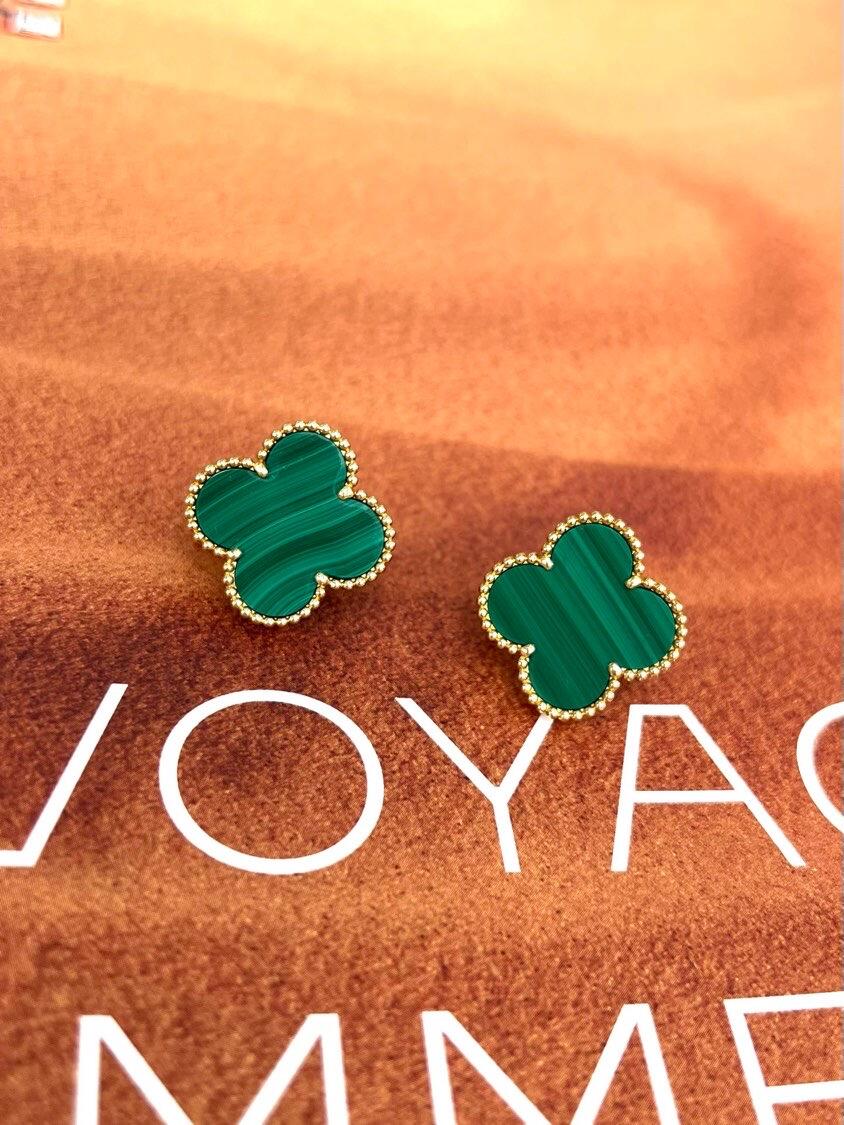 [Kaelin Vow] CLOVER LARGE (20mm) 1 MOTIFS GREENER MOP STUD EARRINGS