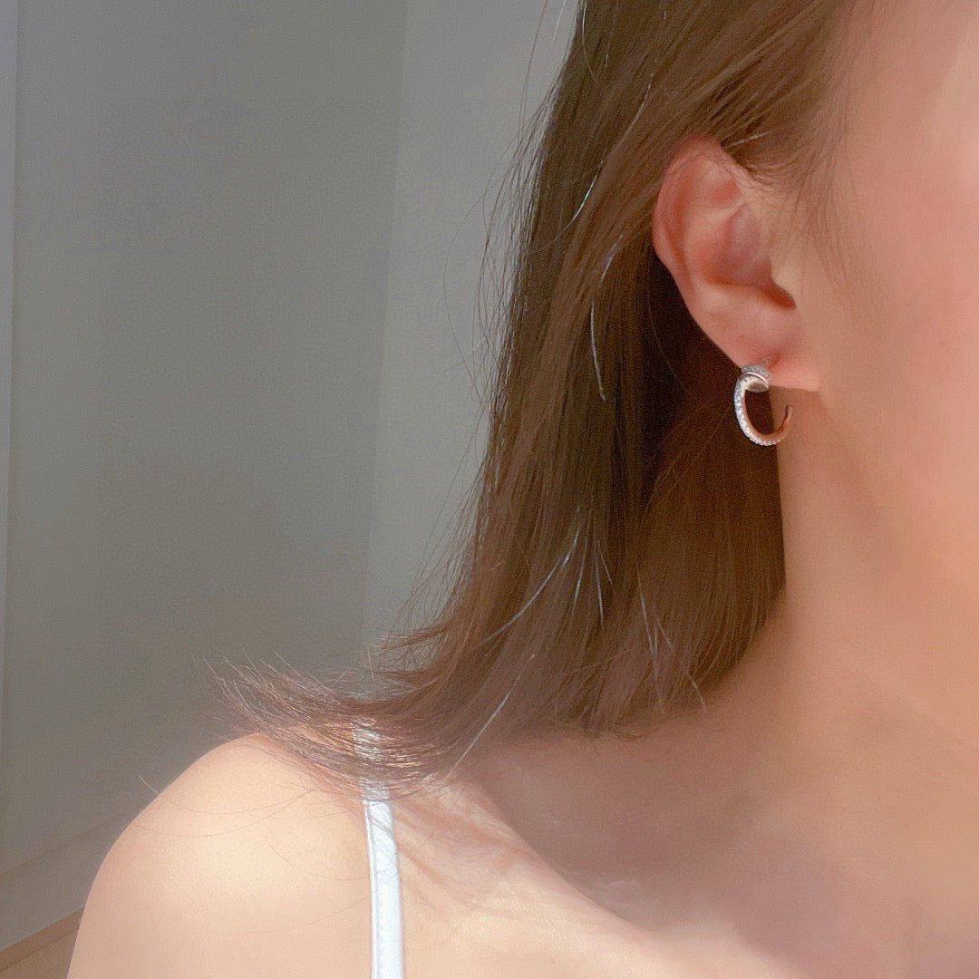 [Kaelin Vow]JUSTE DOPPEL-OHRRINGE MIT BRILLANTEN