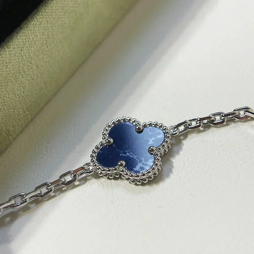 [Kaelin Vow]CLOVER 5 MOTIF PIETERSITE BRACELET COLLECTION