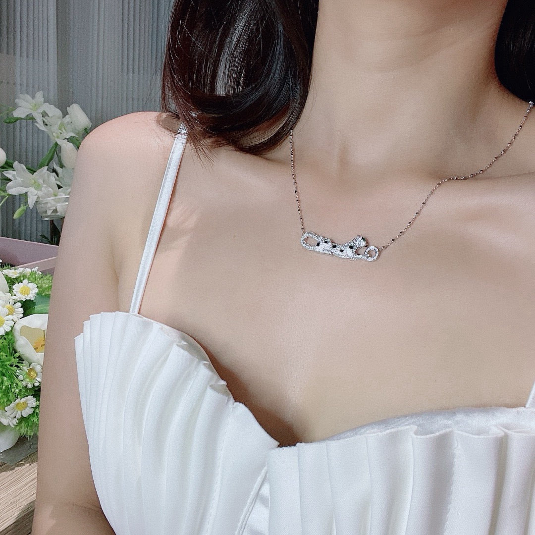 [Kaelin Vow]PANTHERE PAVED DIAMOND NECKLACE