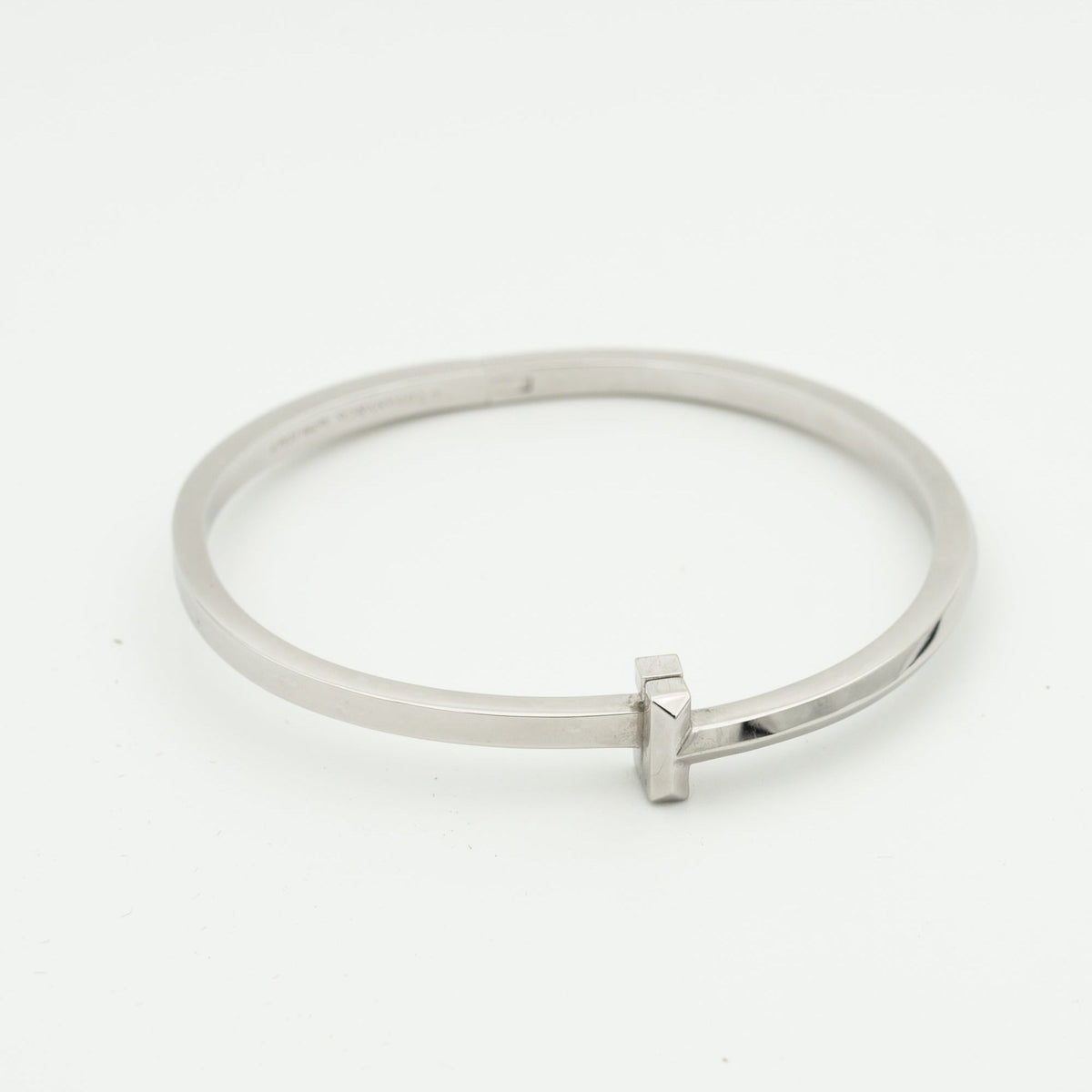 [Kaelin Vow]NARROW HINGED BANGLE