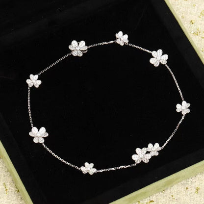 [Kaelin Vow]FRIVOLE SILVER 9 FLOWERS NECKLACE