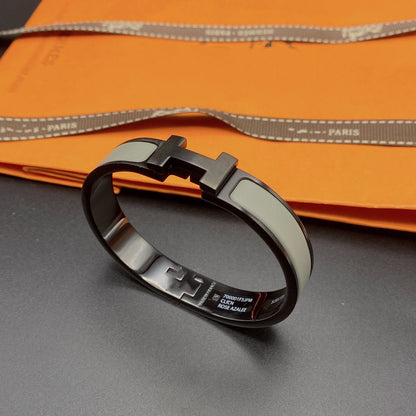 [Kaelin Vow]CLIC HM SO BLACK GREY BRACELET