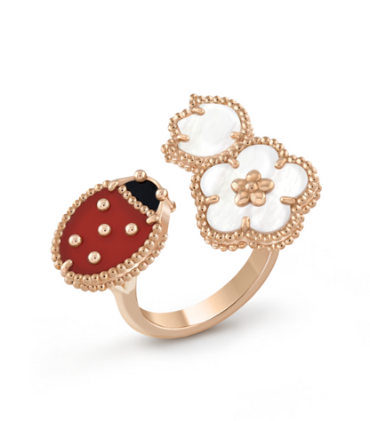 [Kaelin Vow]LUCKY 3 MOTIF ROSE GOLD RING