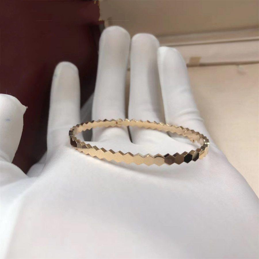 [Kaelin Vow] BEE LOVE GOLDARMBAND