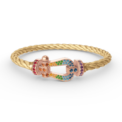 [Kaelin Vow]FORCE GROSSES HUFEISEN-ARMBAND MIT FARBIGEM DIAMANTEN AUS ROSÉGOLD